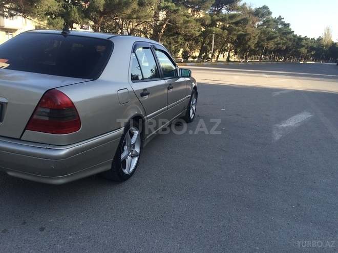 Mercedes C 180 1997, 160,123 km - 1.8 l - Bakı