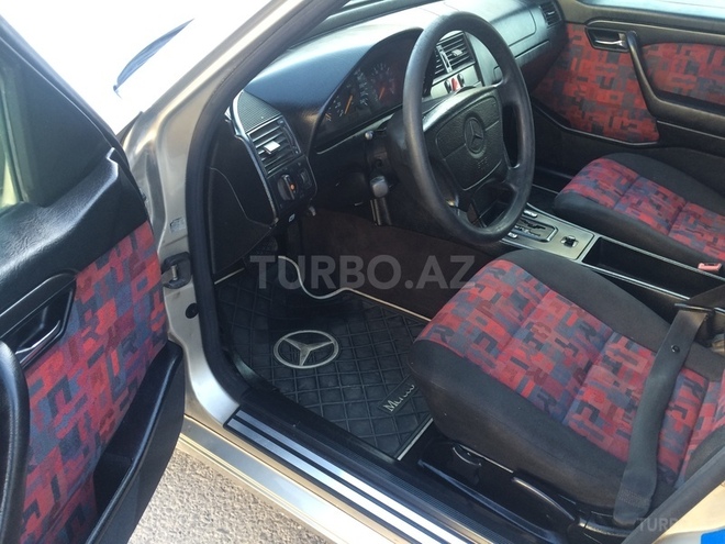 Mercedes C 180 1997, 160,123 km - 1.8 l - Bakı