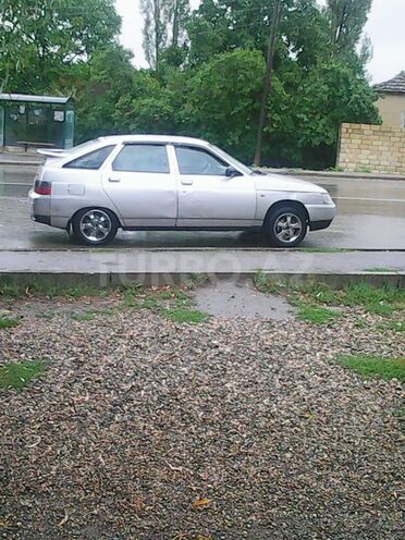 LADA (VAZ) 2112 2002, 298,700 km - 1.5 l - Quba
