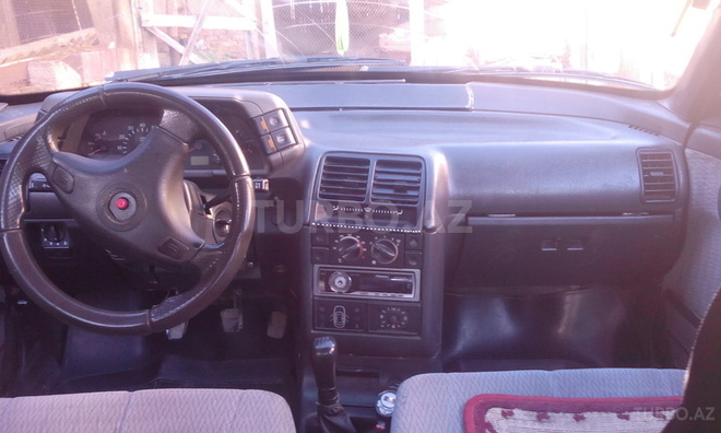 LADA (VAZ) 2112 2002, 298,700 km - 1.5 l - Quba