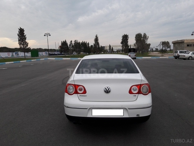Volkswagen Passat 2008, 119,690 km - 1.8 л - Sumqayıt