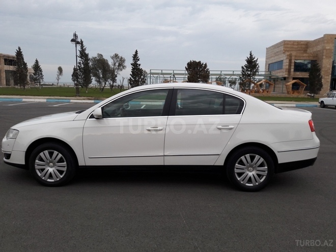 Volkswagen Passat 2008, 119,690 km - 1.8 л - Sumqayıt