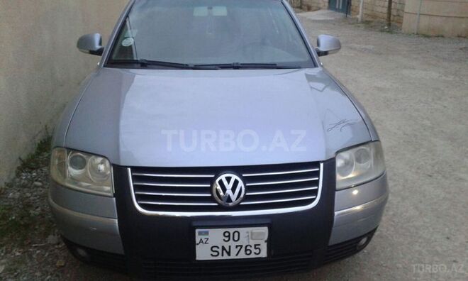 Volkswagen Passat 2003, 220,000 km - 1.8 l - Sumqayıt
