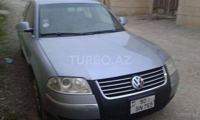 Volkswagen Passat 2003, 220,000 km - 1.8 l - Sumqayıt