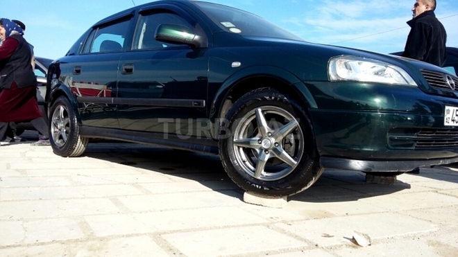 Opel Astra 1999, 24,200 km - 1.6 л - Şəki
