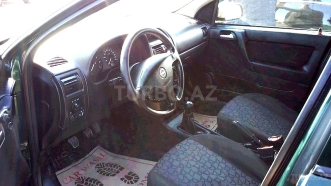 Opel Astra 1999, 24,200 km - 1.6 л - Şəki