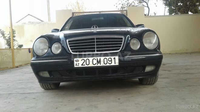 Mercedes E 240 2000, 192,000 km - 2.4 л - Şəmkir