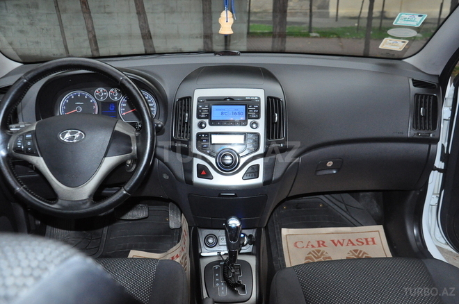 Hyundai i30 2009, 116,400 km - 1.6 л - Bakı