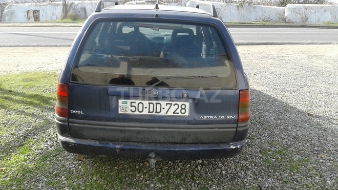 Opel Astra 1995, 1,235,685 km - 1.6 l - Sumqayıt