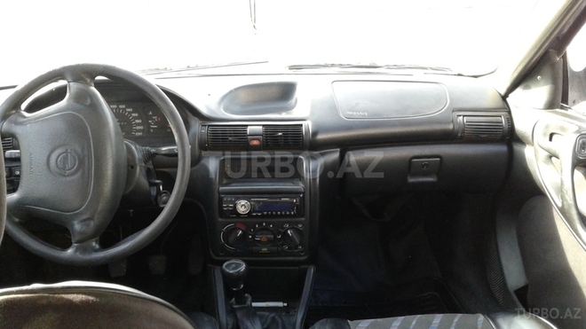 Opel Astra 1995, 1,235,685 km - 1.6 l - Sumqayıt