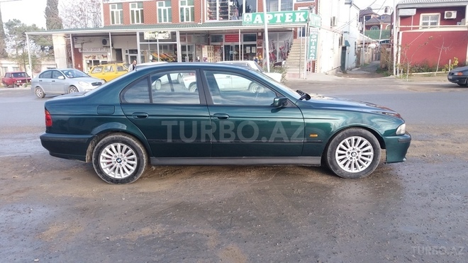 BMW 528 1997, 235,000 km - 2.8 l - Bakı