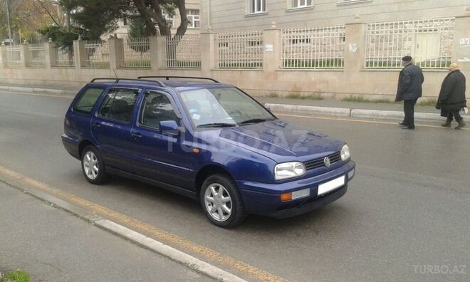 Volkswagen Golf 1996, 205,983 km - 2.0 л - Bakı