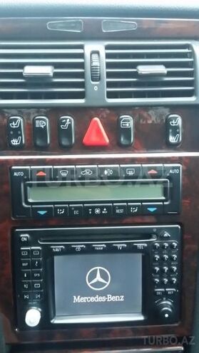 Mercedes E 320 2001, 153,900 km - 3.2 l - Bakı