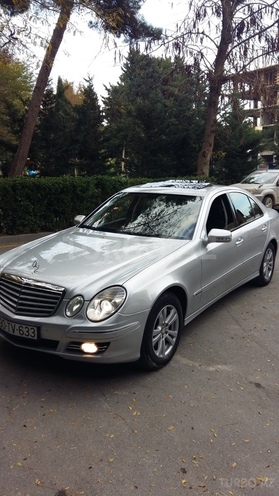 Mercedes E 220 2006, 184,000 km - 2.2 l - Bakı