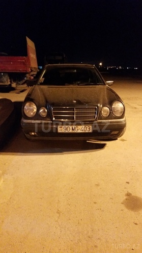 Mercedes E 200 1998, 230,000 km - 2.0 l - Bakı