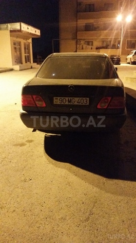 Mercedes E 200 1998, 230,000 km - 2.0 l - Bakı
