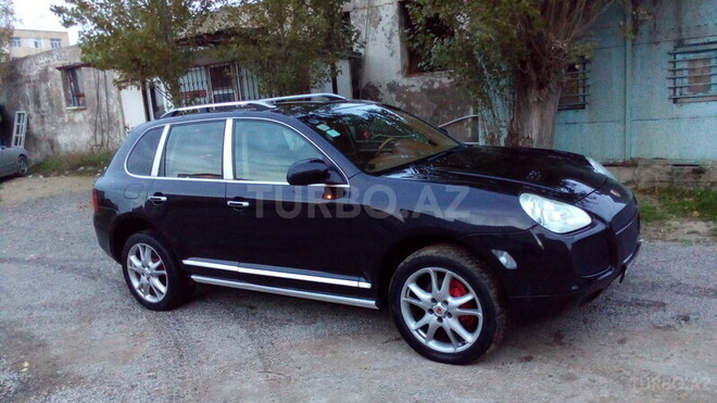 Porsche Cayenne 2005, 186,000 km - 4.5 l - Xırdalan