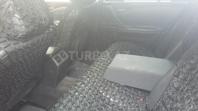 Mercedes E 220 2001, 387,000 km - 2.2 l - Bakı