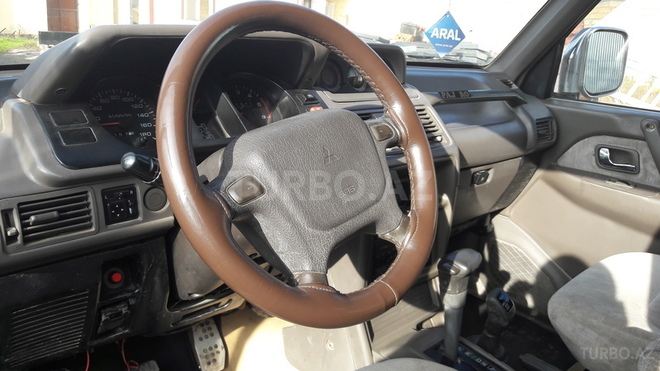 Mitsubishi Pajero 1996, 310,000 km - 2.8 l - İmişli
