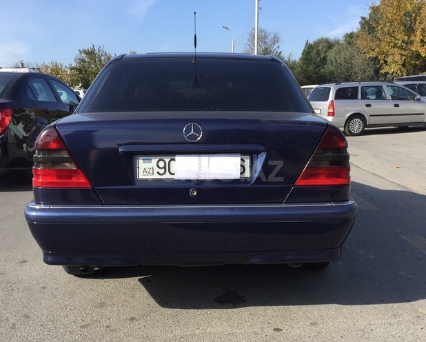 Mercedes C 230 1998, 240,000 km - 2.3 l - Bakı