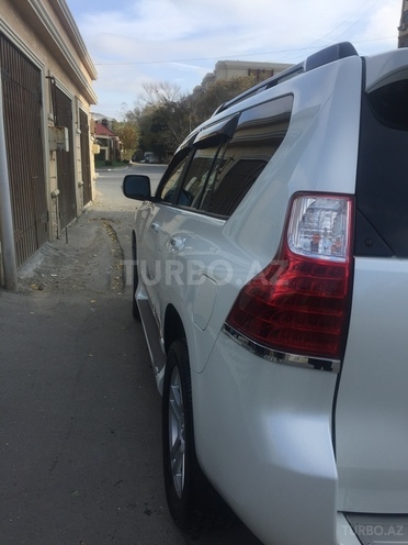 Toyota Prado 2010, 79,500 km - 2.7 l - Bakı