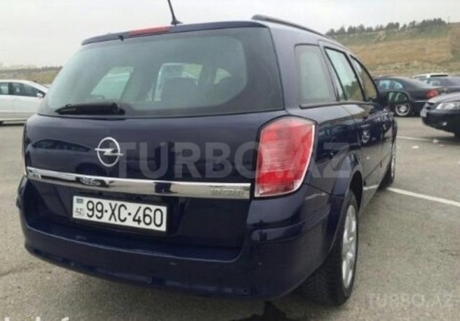 Opel Astra 2006, 200,000 km - 1.9 л - Bakı