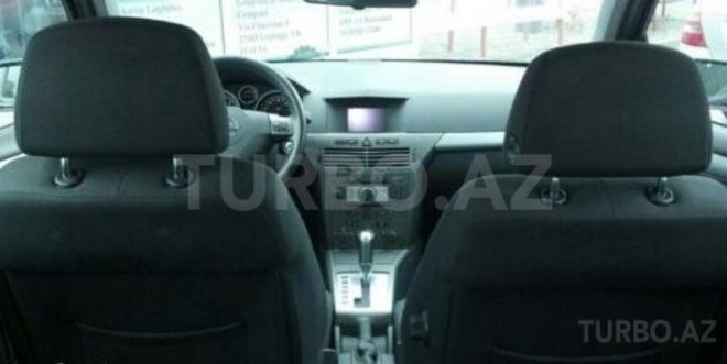 Opel Astra 2006, 200,000 km - 1.9 л - Bakı