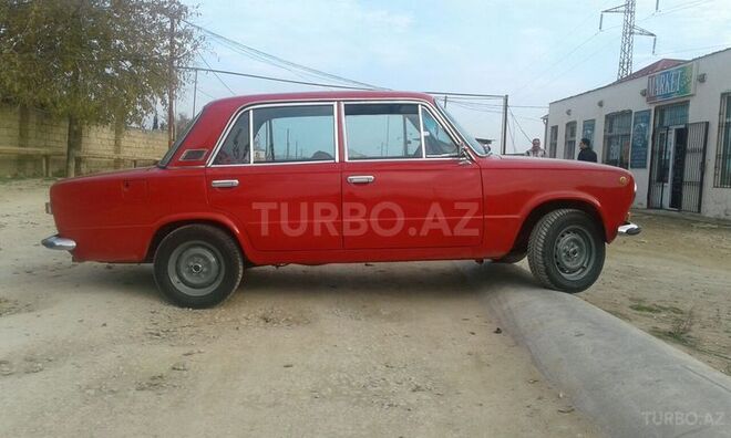 LADA (VAZ) 2101 1980, 400,000 km - 1.6 л - Bakı