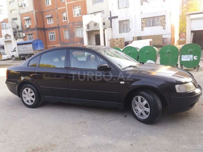 Volkswagen Passat 2000, 280,000 km - 1.8 l - Bakı
