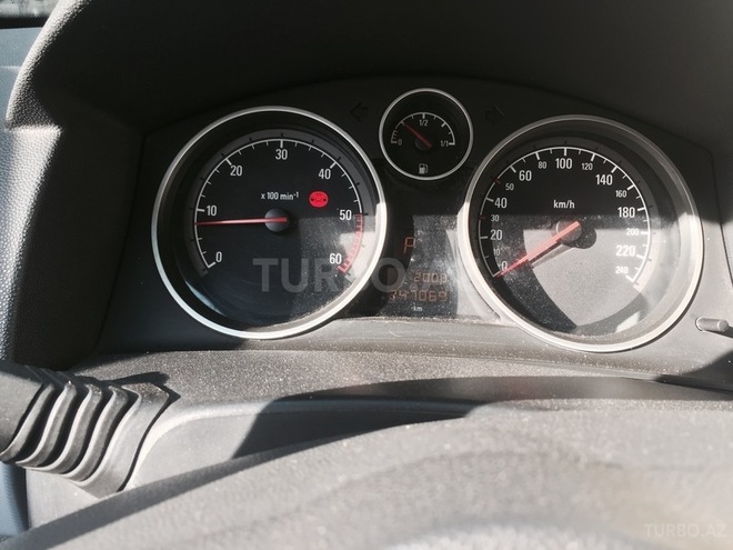Opel Astra 2006, 247,000 km - 1.9 л - Bakı