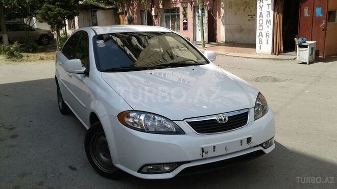 Daewoo Gentra 2014, 111,000 km - 1.5 l - Bakı