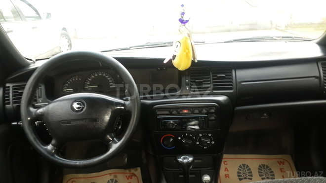 Opel Vectra 1996, 350,000 km - 1.8 l - Bakı