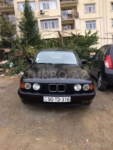 BMW 520 1992, 286,000 km - 2.0 l - Bakı