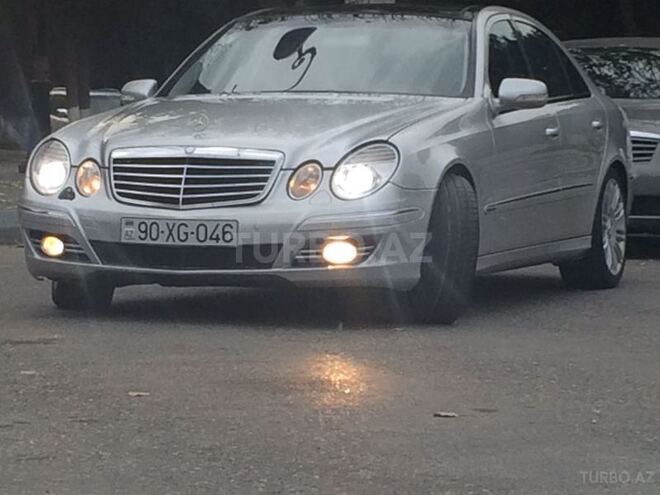 Mercedes E 320 2003, 228,000 km - 3.2 л - Sumqayıt