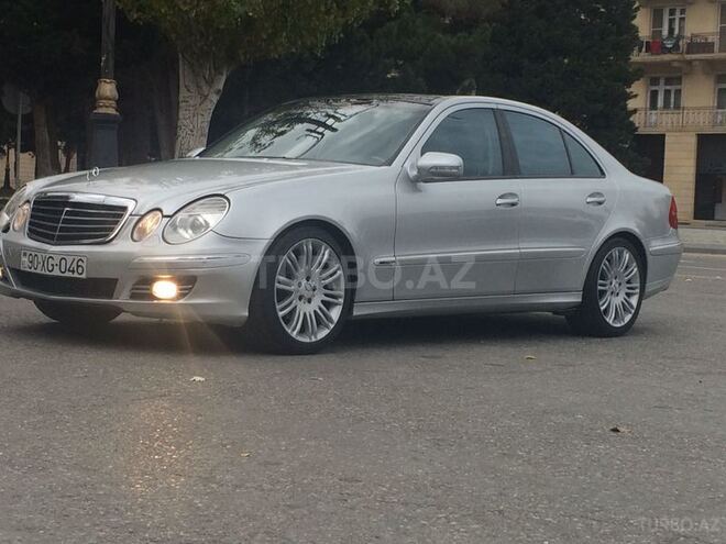 Mercedes E 320 2003, 228,000 km - 3.2 л - Sumqayıt
