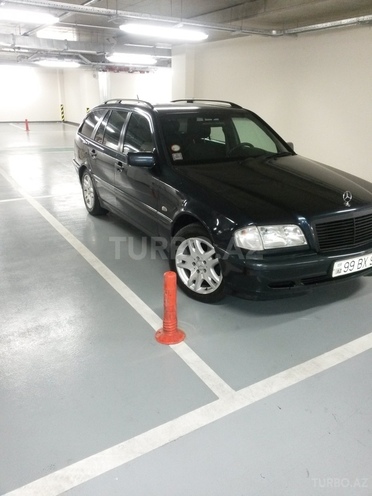 Mercedes C 220 1999, 280,000 km - 2.2 l - Bakı