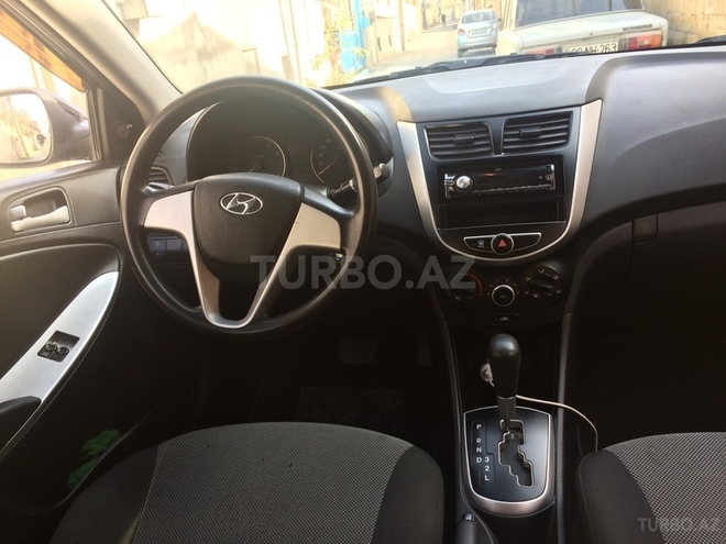 Hyundai Accent 2011, 68,000 km - 1.4 l - Bakı
