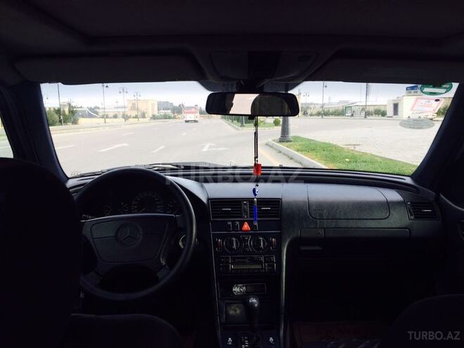 Mercedes C 240 1999, 250,000 km - 2.4 л - Bakı