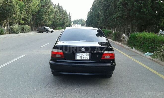 BMW 525 2002, 220,000 km - 2.5 l - Sumqayıt