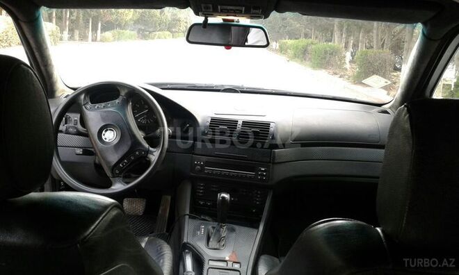 BMW 525 2002, 220,000 km - 2.5 l - Sumqayıt