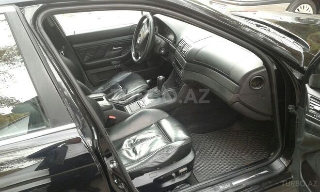 BMW 525 2002, 220,000 km - 2.5 l - Sumqayıt