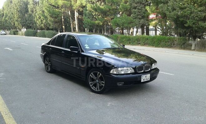 BMW 525 2002, 220,000 km - 2.5 l - Sumqayıt