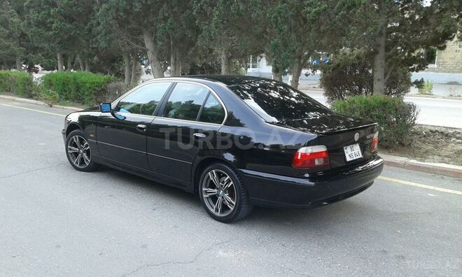 BMW 525 2002, 220,000 km - 2.5 l - Sumqayıt