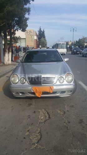 Mercedes E 220 2002, 228,888 km - 2.2 l - Sumqayıt