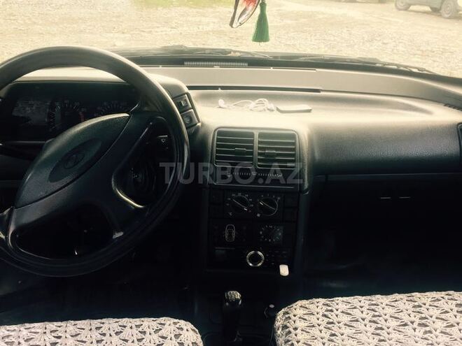 LADA (VAZ) 2110 2005, 187,000 km - 1.6 l - Quba