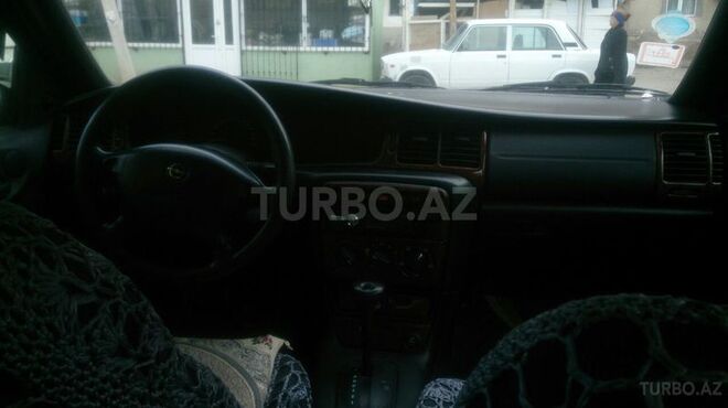 Opel Vectra 1997, 270,000 km - 1.6 l - Sumqayıt