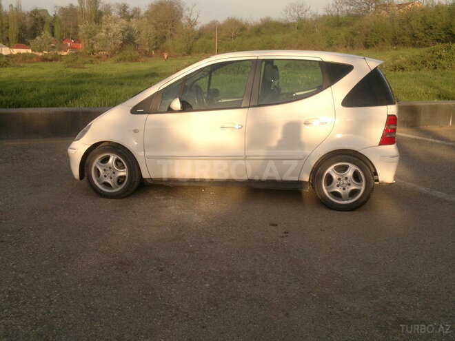 Mercedes A 160 2002, 145,000 km - 1.6 l - Quba
