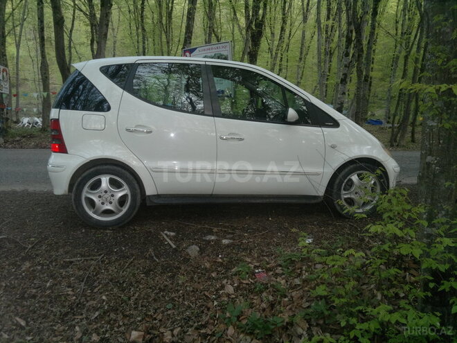 Mercedes A 160 2002, 145,000 km - 1.6 l - Quba