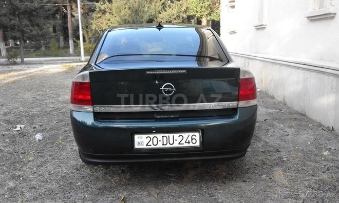 Opel Vectra 2005, 180,000 km - 2.5 l - Mingəçevir