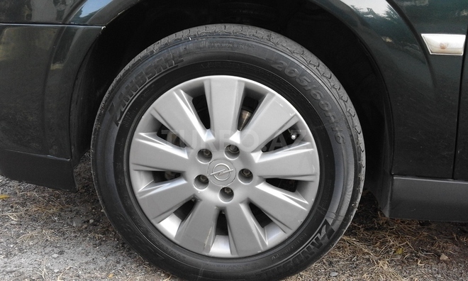 Opel Vectra 2005, 180,000 km - 2.5 l - Mingəçevir